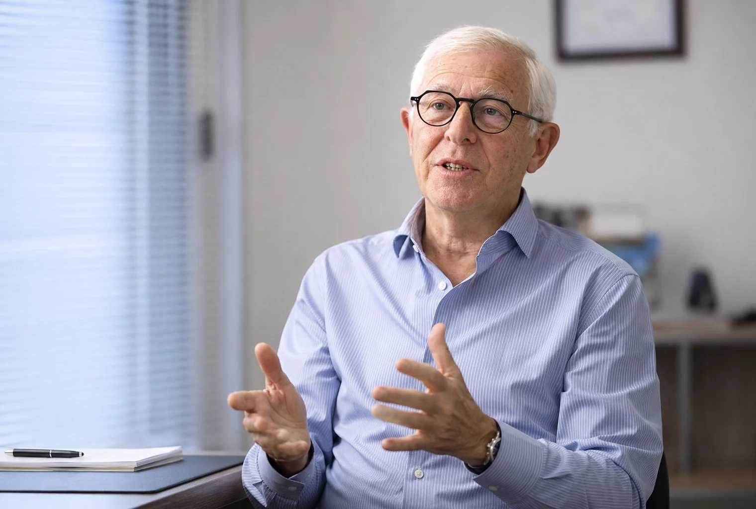 Le Dr François Turmel, président du Syndicat National des Médecins Esthétiques, lors d’un entretien sur la régulation des injections esthétiques.